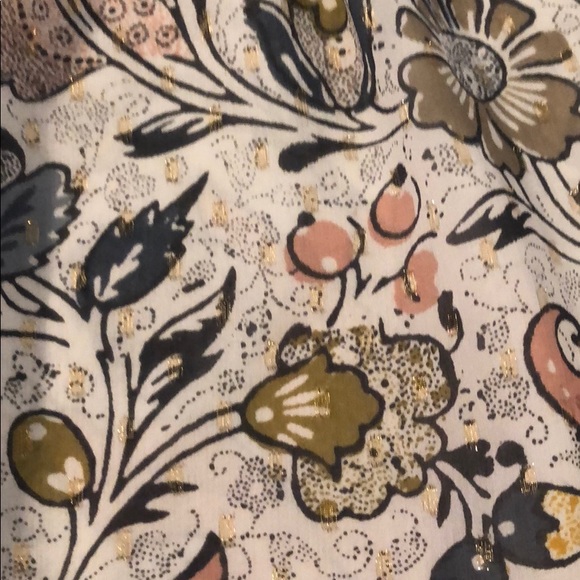 EUC Loft off the shoulder top - Picture 3 of 3